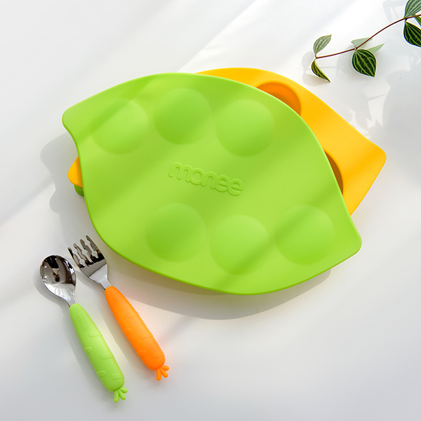 Pea Pod Silicone Suction Food Plate + Pea Pod Silicone Suction Food Plate Cover + Kids Spoon &amp; Fork + Portable Storage Case For Cutlery /  Divided Plate   Baby Feeding  Dishwasher oven Safe  BPA Free